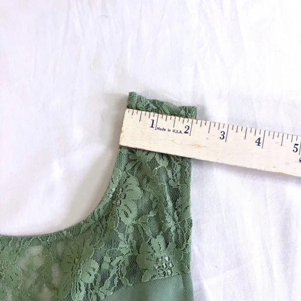 TCEC Sage‎ Green Lace Inset Bow Back Fit and Flare Pleated Mini Dress Medium - Image 10