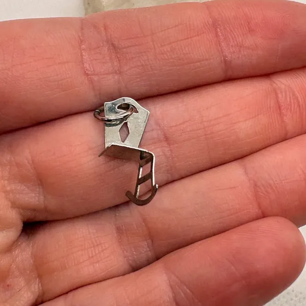 Vintage Sterling Silver Rocking Chair Charm Miniature 3D Furniture Pendant 0.66g - Image 7