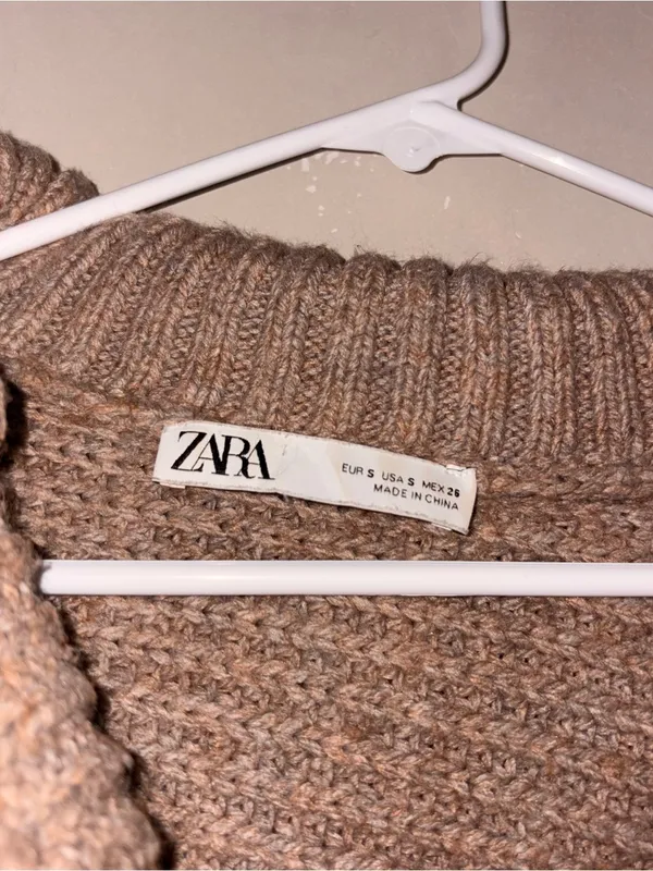 Zara cropped Cozy Ribbed Mock-Neck Sweater - Image 3
