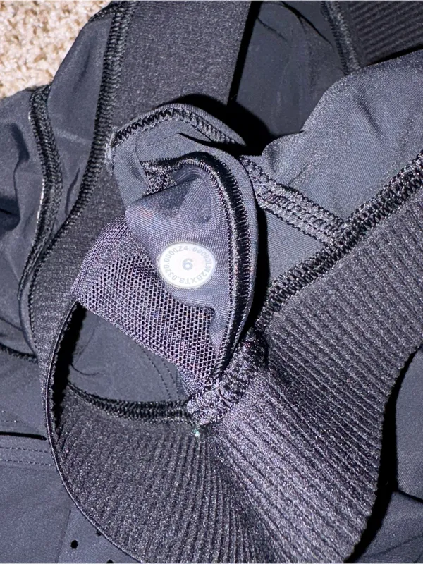 Lululemon Unleash Strength Bra Size 6 - Image 5