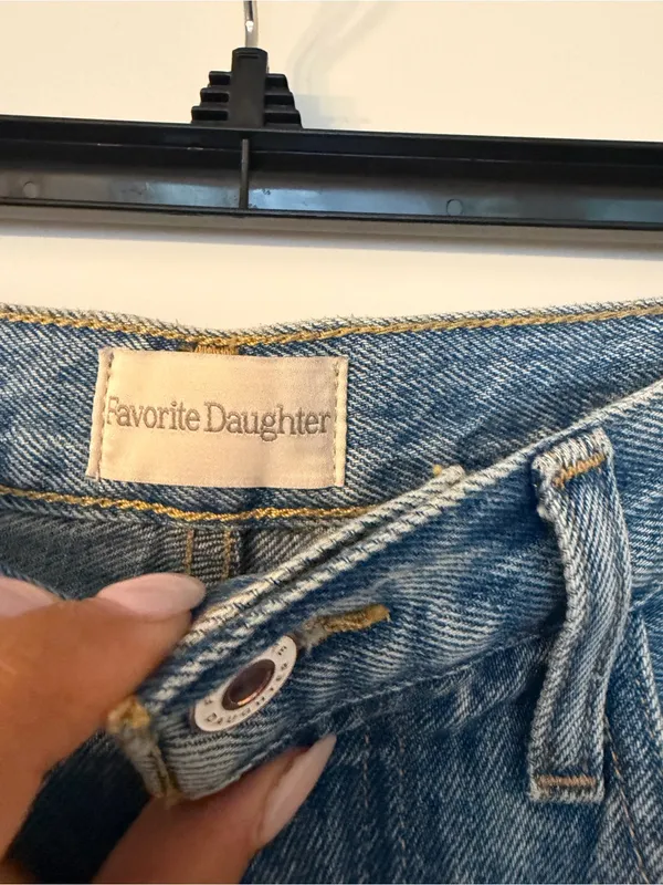 Favorite Daughter Masha Jean - Image 4