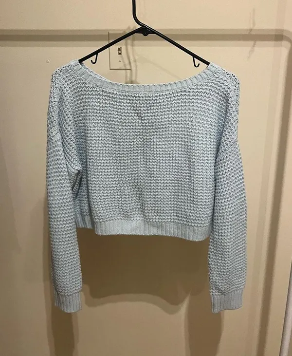 American Eagle Cropped Sweater - Image 2