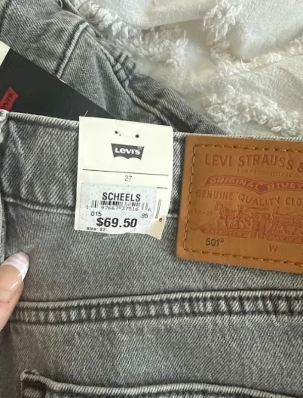 NWT Levi’s 501 High Rise Denim Shorts - Grey / Size 27 - Image 2