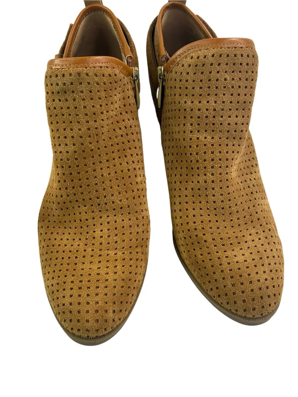 Franco Sarto L. Dakota Bootie Brown 7.5 Perforated Suede Ankle Boots heels - Image 4