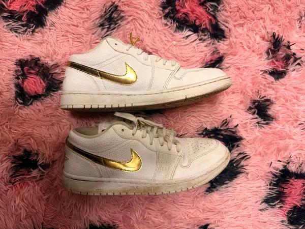 Nike Jordan women’s air jordan’s - Image 2