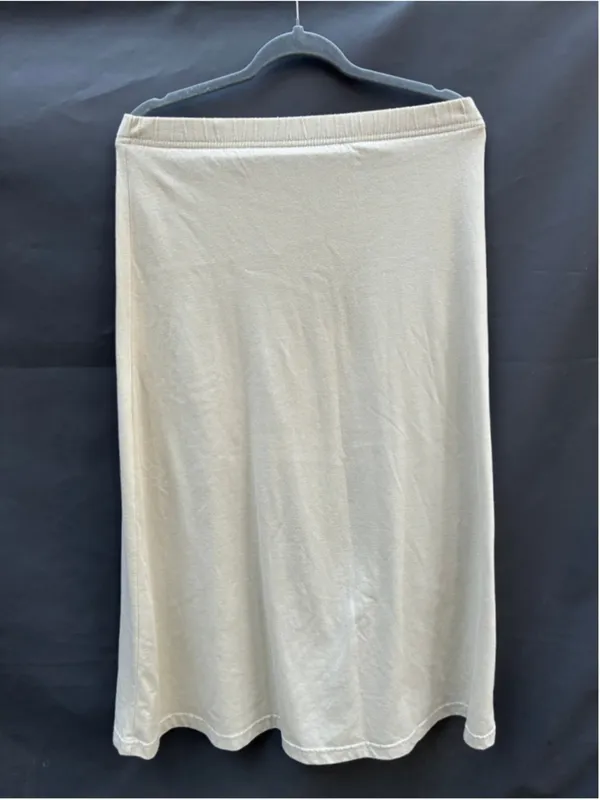 Bobbie Brooks Beige Midi Skirt Size Medium Cotton Polyester - Image 2