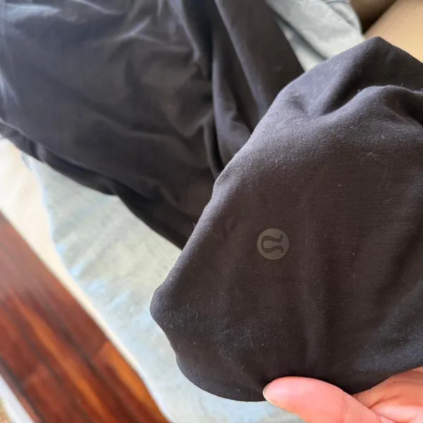 Lululemon Women's Black Joggers-tracksuits - Image 4