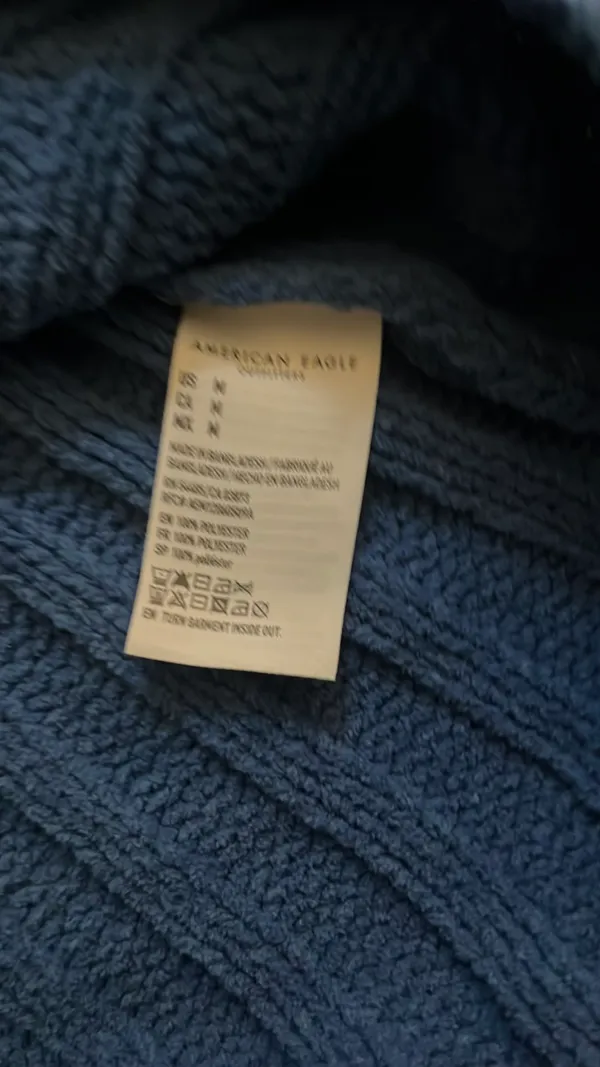 American Eagle Cropped Sweater - Image 3
