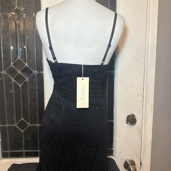 Black Rose Jacquard Midi Dress - Image 6