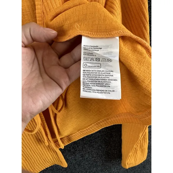 H&M Divided Mustard Yellow Rib Knit Long Sleeve Tie-Front Crop Cardigan Size M - Image 6
