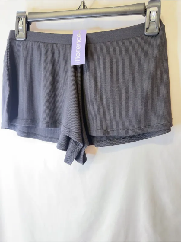 florence by mills nwt Do Not Disturb Cozy Ribbed Modal Sleep Short, Black, Small - Image 5