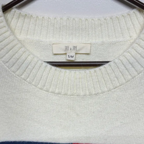 Elegant Ivory Sweater with American Flag Design - Image 2