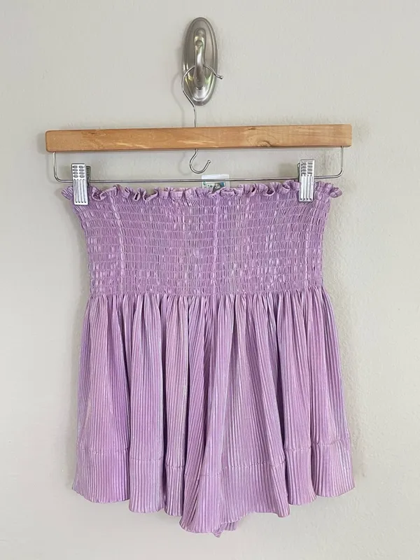 Queen of Sparkles Smocked Waist Lilac‎ Mini Shorts Size XS - Image 4