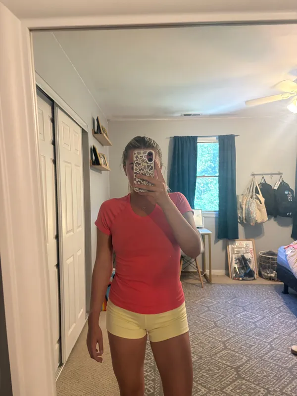 Lululemon Align T-Shirt Short Sleeve - Image 3