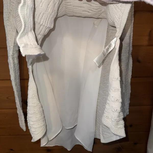 White House Black Market Sweater Knit Hi Low Ivory Coastal Medium - Image 5