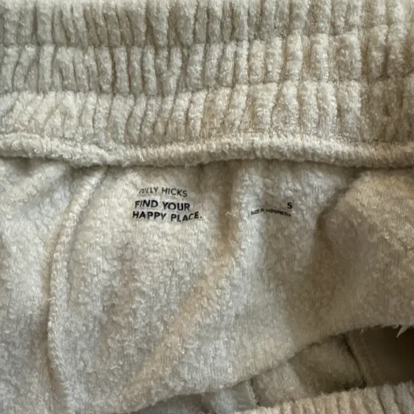 Gilly Hicks Shorts - Image 3
