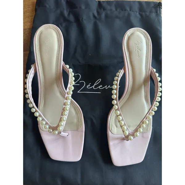 22élevé Pearl Embellished Leather Thong Sandals Ballet Pink Size 38 1/2~8US~NEW - Image 4