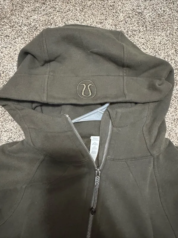 Lululemon Scuba Full-Zip Hoodie Green - Image 2