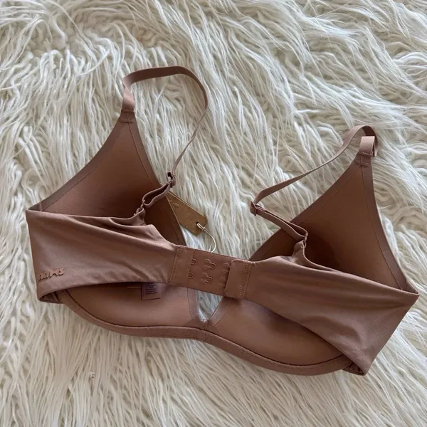 Skims Wireless Super Push up Bra Sienna Size 32D - Image 6