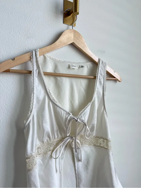 Aritzia Wilfred Picnic Satin Babydoll Camisole Ivory Lace Tie Front 2XS - Image 10