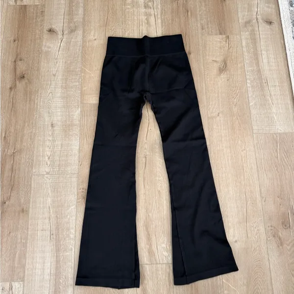 OQQ Ribbed Flare Leggings Black High Rise Yoga Pants XL - Image 5