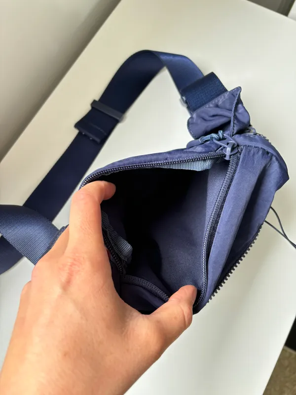 Gaiam Belt Bag - Image 3