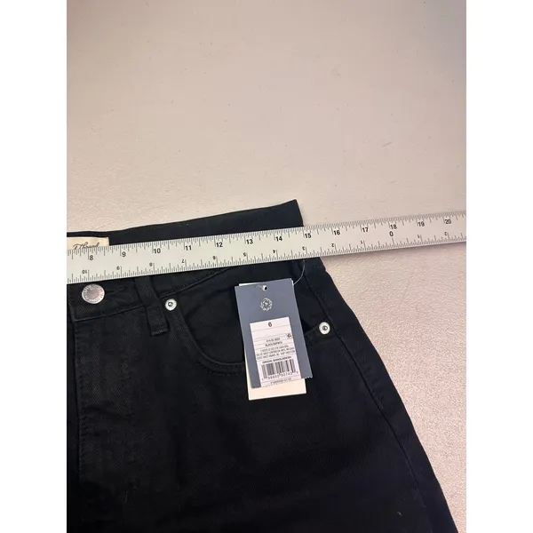 Universal Thread Women Black High‎ Rise Easy Barrel Jeans Size 6 Cotton Denim - Image 3
