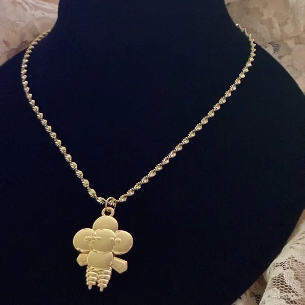 Gold Flower Pendant Necklace 18” - Image 5