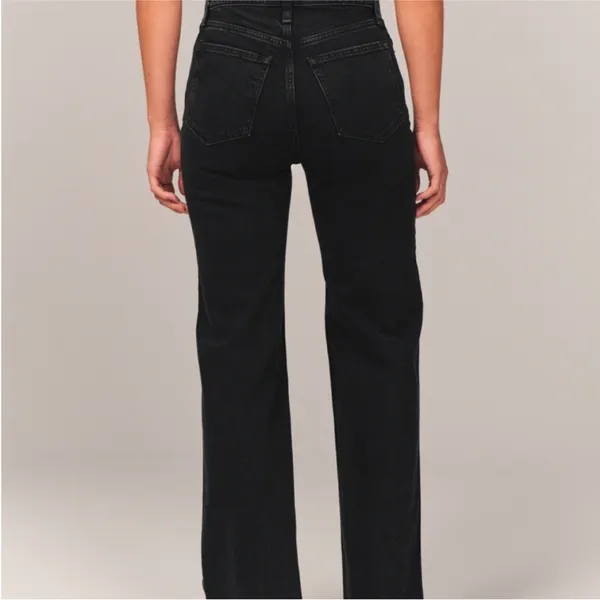 Abercrombie & Fitch black The 90’s Relaxed Jean” High-Rise Jeans Size 37 Size 24 - Image 2