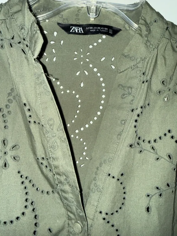 ZARA Olive Eyelet Tiered Mini Dress - Image 5