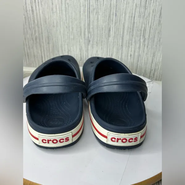 Crocs Unisex Navy Blue With Red & White Trim Clog Women’s Size 8 men’s Sz 6 - Image 4