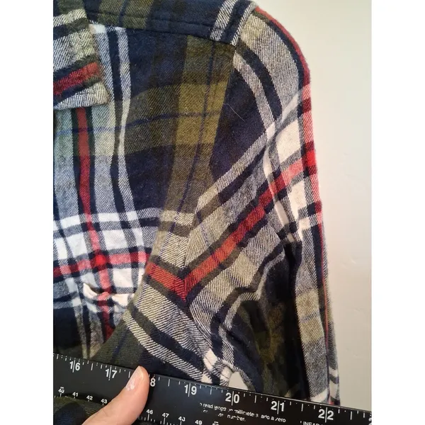 American Eagle Ahh-Mazingly Soft Flannel Button Up Shirt Women's Medium Plaid - Image 4