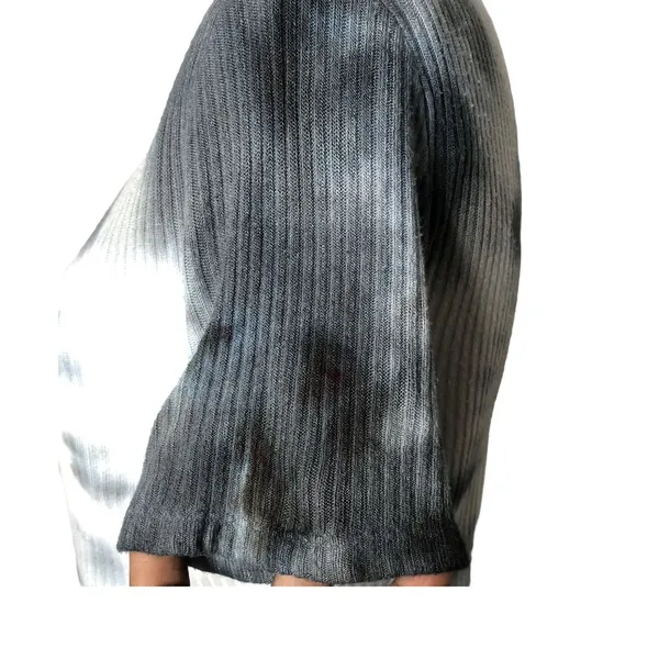 Brandy Melville Tie‎ Dye Crop Top Ribbed Blue Short Sleeve Women Size One Size - Image 6