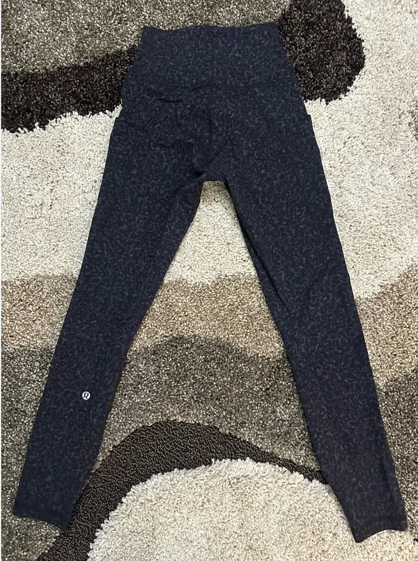 Lululemon Wunder Train 25" High-Rise Leggings - Image 2