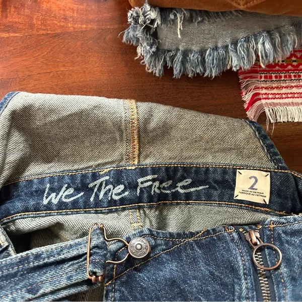 Free People Sunkissed Denim‎ Short Overalls Zip Front Jean Shortalls NEW Size 2 - Image 10