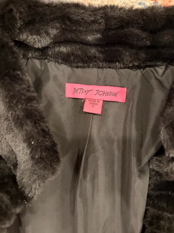 Betsy Johnson jacket - Image 2