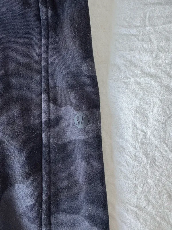 Lululemon Joggers - Image 3