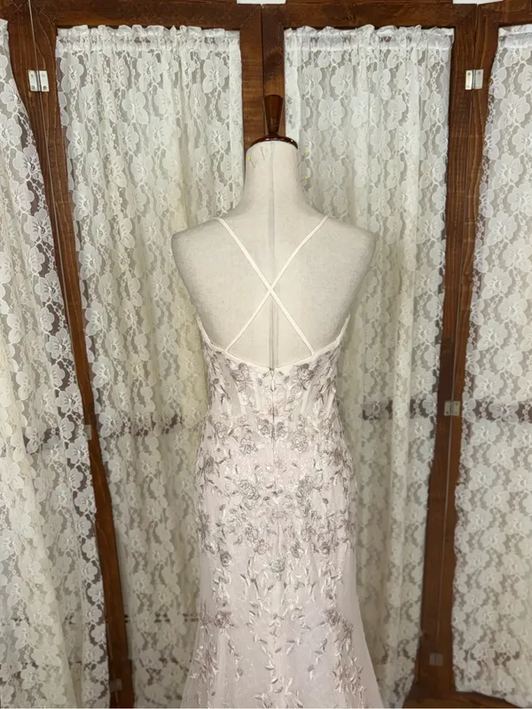 Stunning Melissa Sweet Petal Cashmere Embroidered Wedding Gown - Image 11