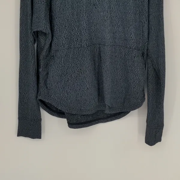 Lululemon Pick Up The Pace Long Sleeve‎ SIze 8 Luon Spray Jacquard Blue Black - Image 3