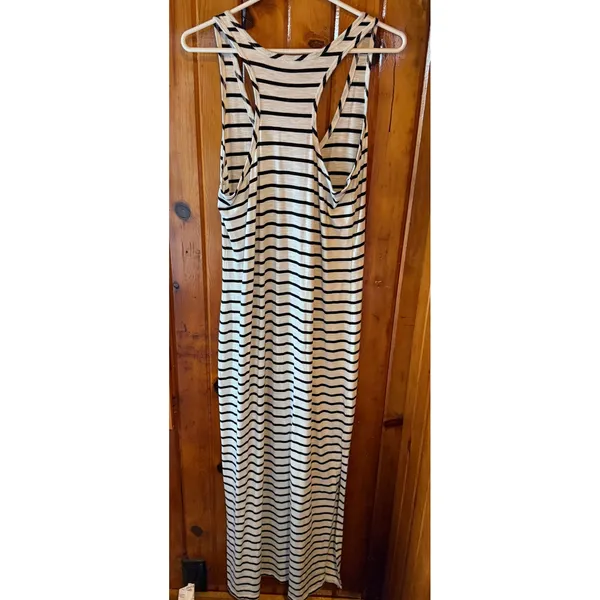 Merona Womens Black‎ White Striped Racerback Maxi Dress Medium Sleeveless Casual - Image 2