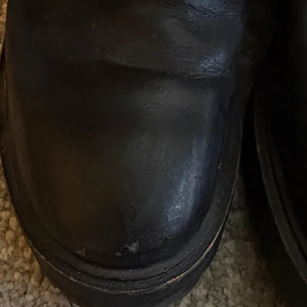 Zara Black Ankle Boots with Chain Accents - Image 5