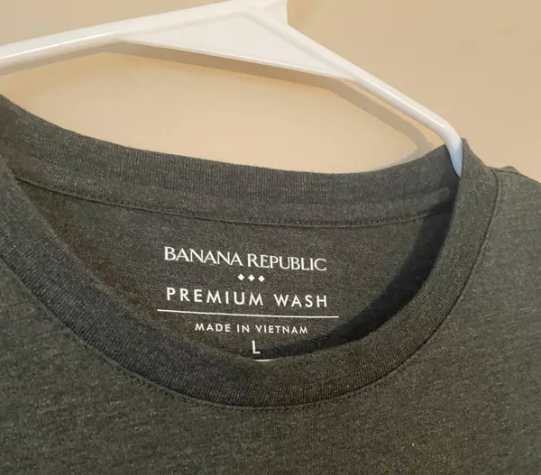 Banana Republic Premium Wash Basic T-shirt - Image 2