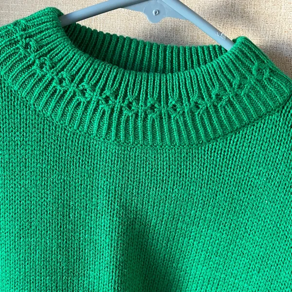 FINAL MARKDOWN Green Sweater Size undefined - Image 5