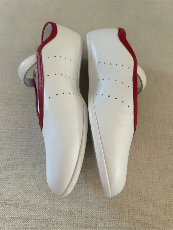 ADIDAS STAN SMITH LO BALLET SHOES, White/Red, size 8, NWOT DISPLAY PAIR - Image 5