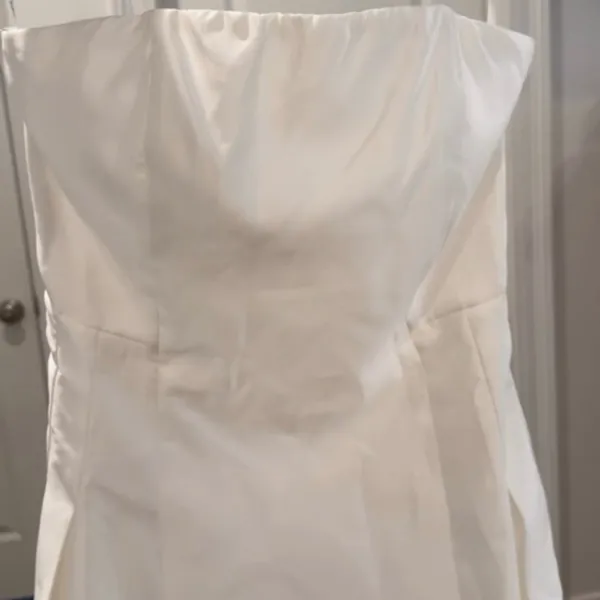 Lulu's Strapless White Wedding Gown - Image 3