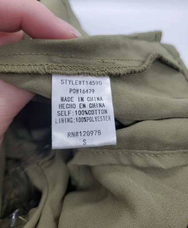 Eyelet Top NWOT - Image 9