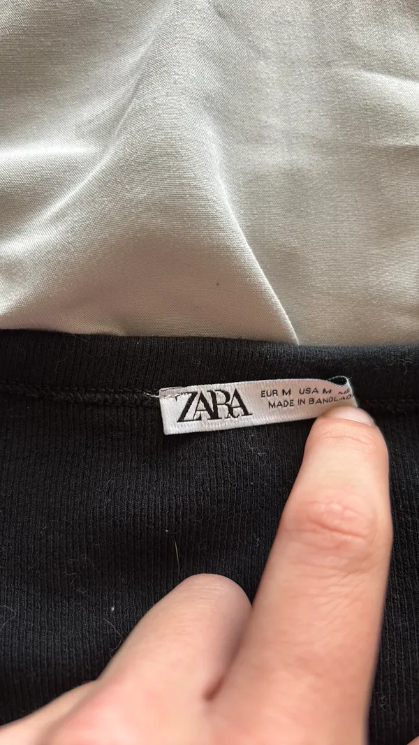 ZARA Long Sleeve Crop Top - Image 3
