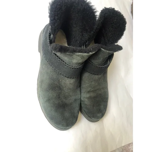 Ugg McKay Boots Black Size 8 - Image 3