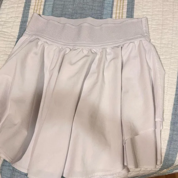 Lululemon White Tennis Skirt - Image 3