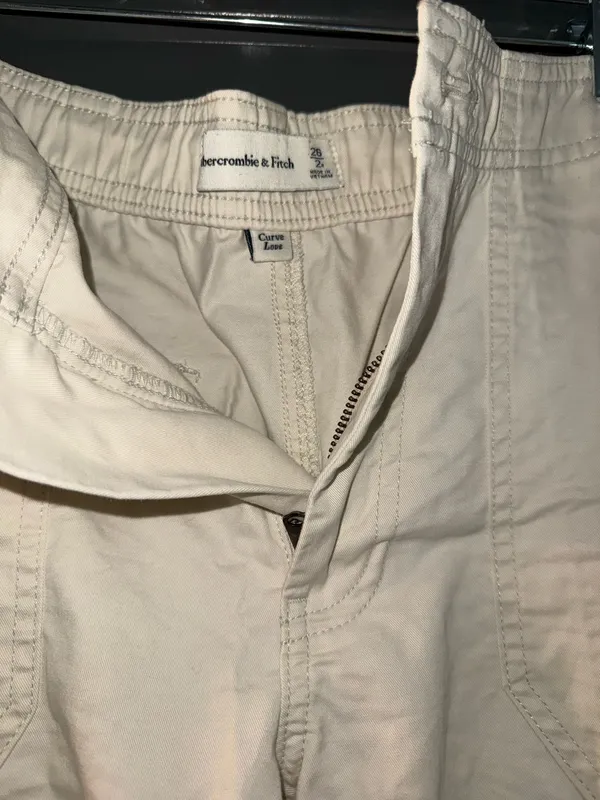 Abercrombie Cargo Love Curve Pants - Image 2